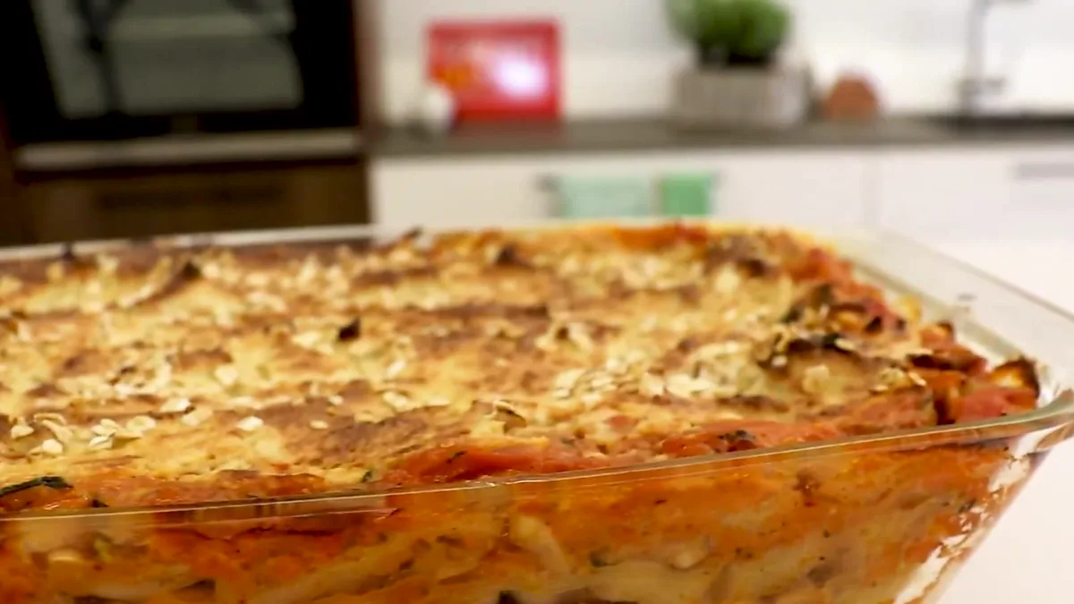 Zucchini lazanje s kremom od indijskih oraščića